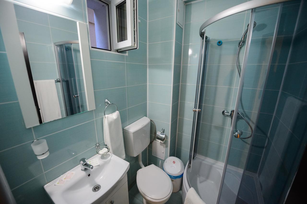 Casa On Hotel Năvodari Buitenkant foto