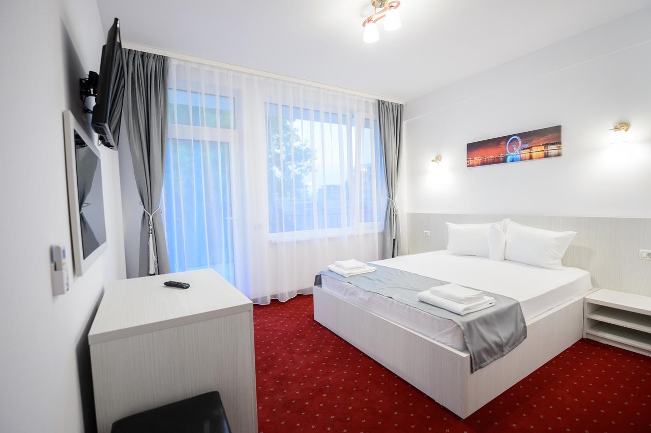 Casa On Hotel Năvodari Buitenkant foto
